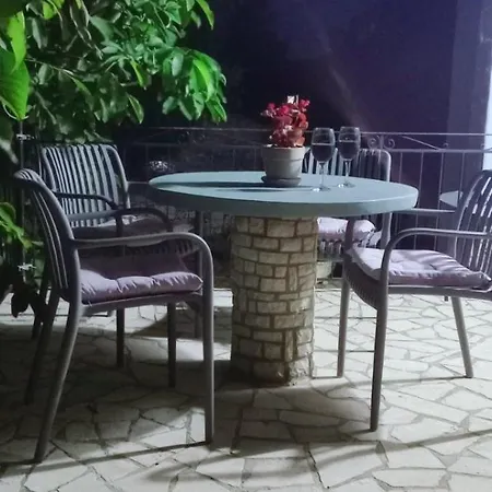Holiday home Makris